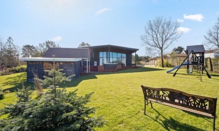 'Ylvi' - 250m from the sea 5