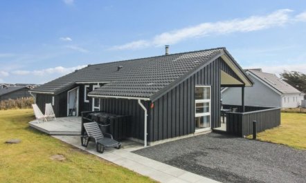 'Eyvin' - 100m from the sea 4