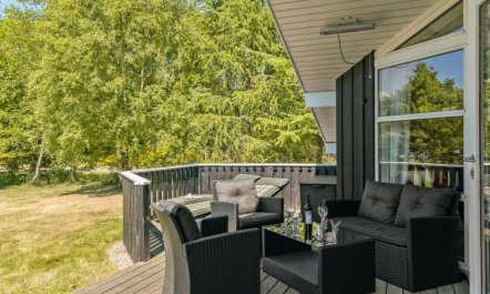 'Esaline' - 400m from the sea 6