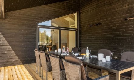 'Mads' - 700m from the sea 7