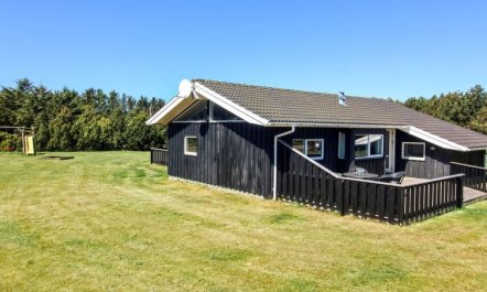 'Juris' - 950m from the sea 6