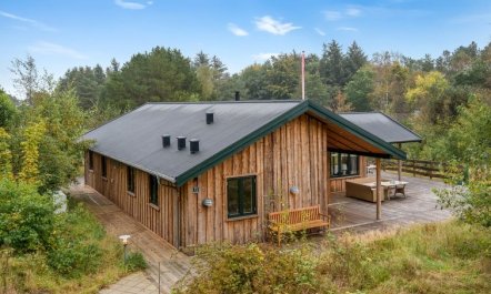 'Duco' - 780m from the sea