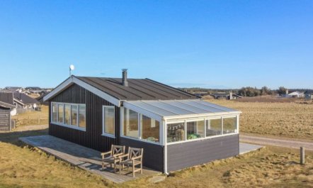 'Freydis' - 92m from the sea 5