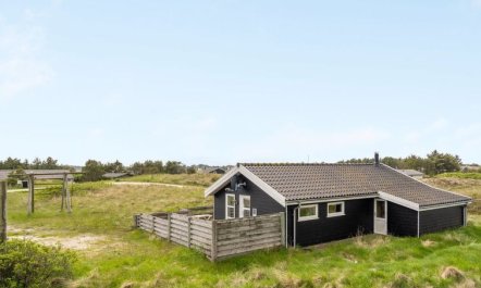 'Dreng' - 800m from the sea 7