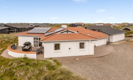 'Palli' - 600m from the sea