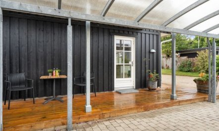 'Brune' - 330m from the sea 5