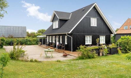 'Brune' - 330m from the sea 2