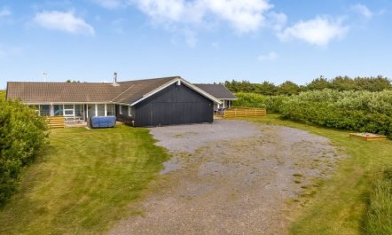 'Eftim' - 500m from the sea 3