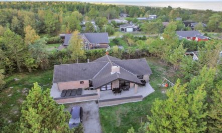 'Ehlin' - 150m from the sea 2