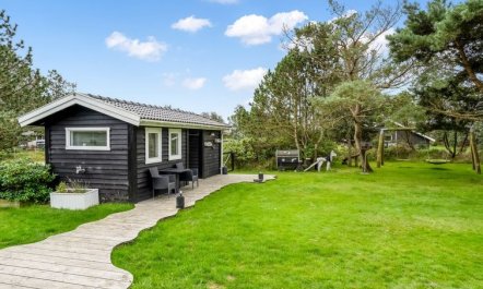 'Ulli' - 1.6km from the sea 6