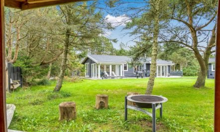 'Ulli' - 1.6km from the sea 5