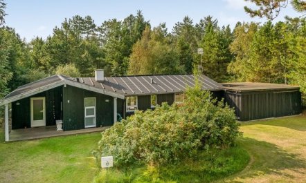 'Orvokki' - 125m from the sea