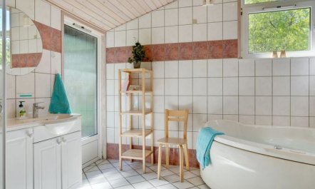 'Orvokki' - 125m from the sea 2