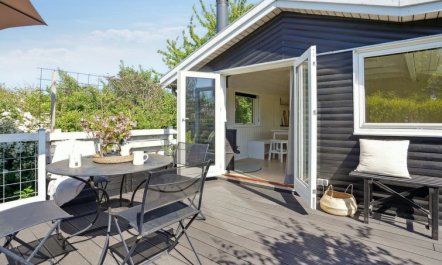 'Lelle' - 350m from the sea