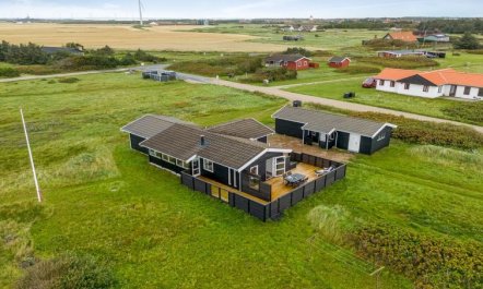 'Viveka' - 500m from the sea 5