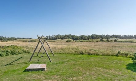 'Elsabet' - 750m from the sea 2