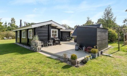 'Botwith' - 400m from the sea 2