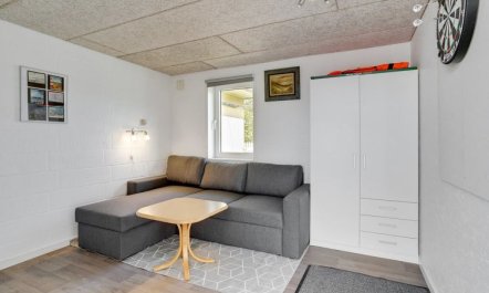 'Dagne' - 400m to the fjord 6