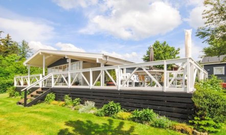 'Annabeth' - 300m to the fjord 2