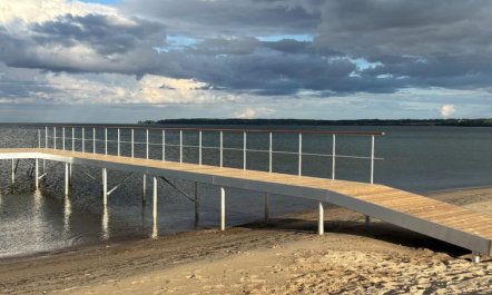 'Ovine' - 300m from the sea 3