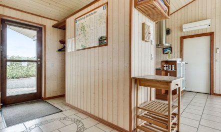 'Mervi' - 300m to the fjord 7