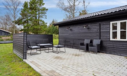 'Elizabeta' - 175m from the sea 3