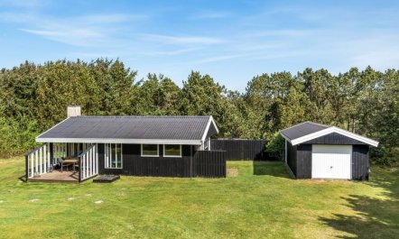 'Star' - 600m from the sea