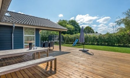 'Alrike' - 850m from the sea 7