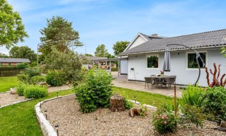 'Elara' - 300m from the sea 6