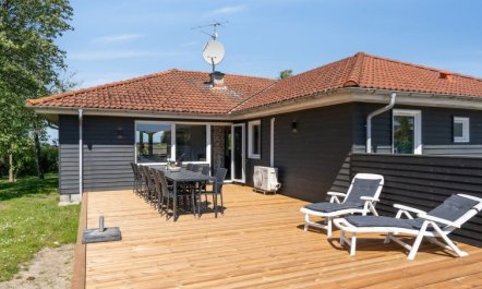 'Eunice' - 850m from the sea 6