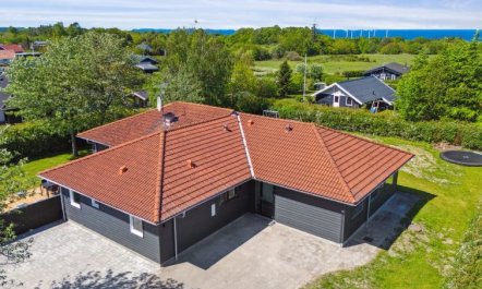 'Eunice' - 850m from the sea 2