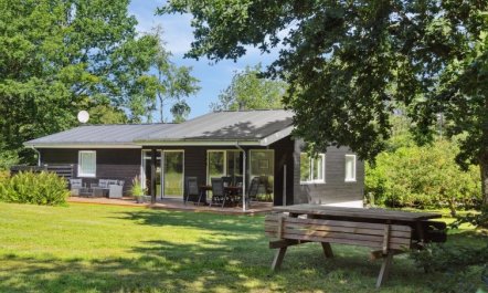 'Teodora' - 450m from the sea