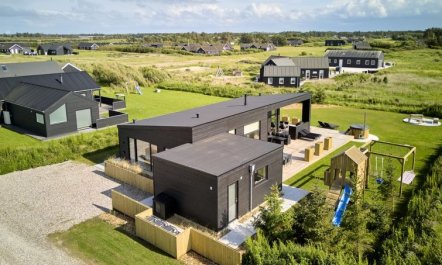 'Lyder' - 400m from the sea 4