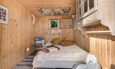 'Sylvia' - 450m from the sea 7