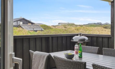 'Boris' - 250m from the sea 7