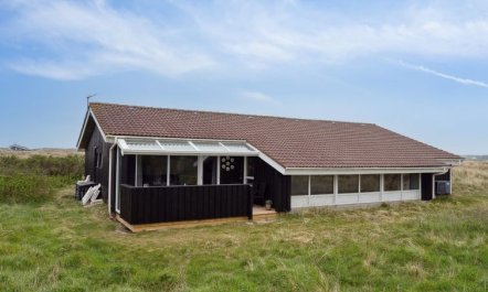 'Boris' - 250m from the sea 4