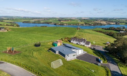 River views,7 minute drive to Kinsale town, sleeps 26 guests  0