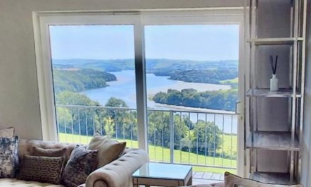The Waterfront House 9 Mins drive to Kinsale sleeps 19 guests 4