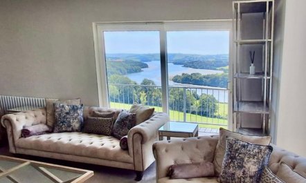 The Waterfront House 9 Mins drive to Kinsale sleeps 19 guests 6