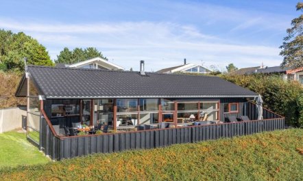 'Mariska' - 100m from the sea 6