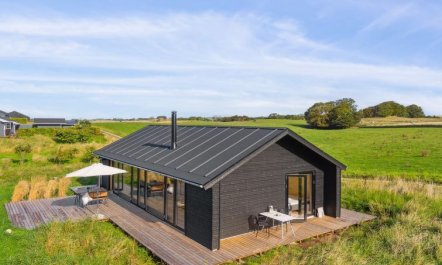 'Aatos' - 250m from the sea 3