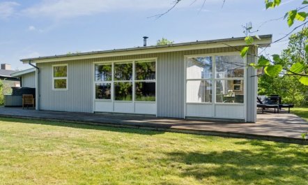 'Myriam' - 50m from the sea 4