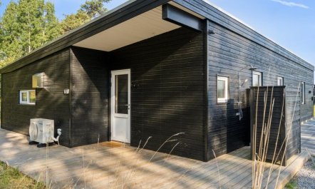 'Uma' - 1.5km from the sea 6