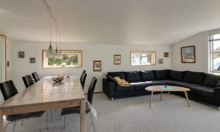 'Iver' - 600m to the fjord 4