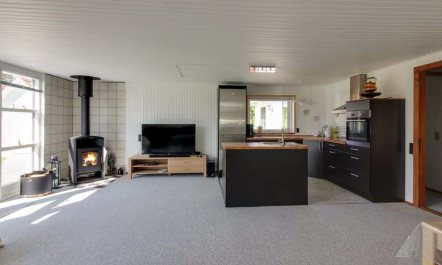 'Iver' - 600m to the fjord 5