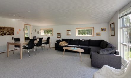 'Iver' - 600m to the fjord 6