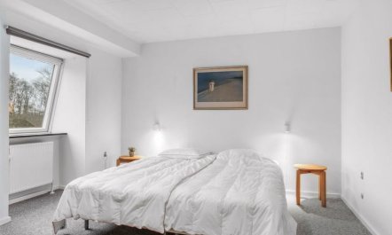 'Eva' - 9km to the fjord 7