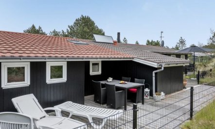 'Emeline' - 1.7km from the sea 4