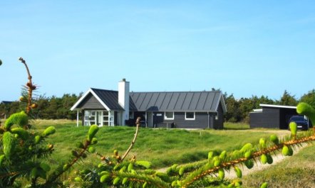 'Carelle' - 300m from the sea