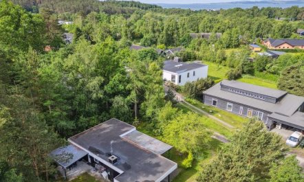 'Anthonette' - 900m from the sea 1